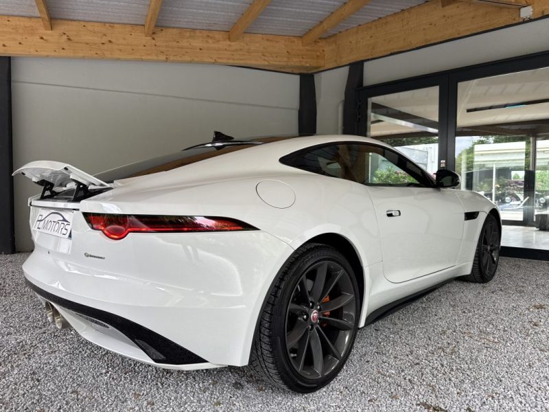 JAGUAR F-TYPE 2018