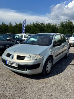 RENAULT MEGANE 1.6i 16V