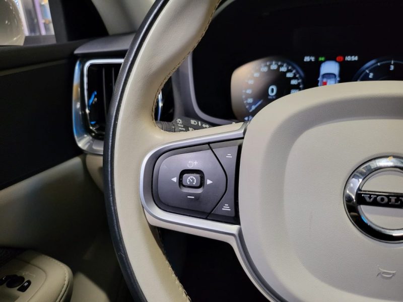 VOLVO V60 D3 150ch /CAMERA /SIEGES ELECTRIQUES  A MEMOIRE /VIRTUAL COCKPIT /CARPLAY