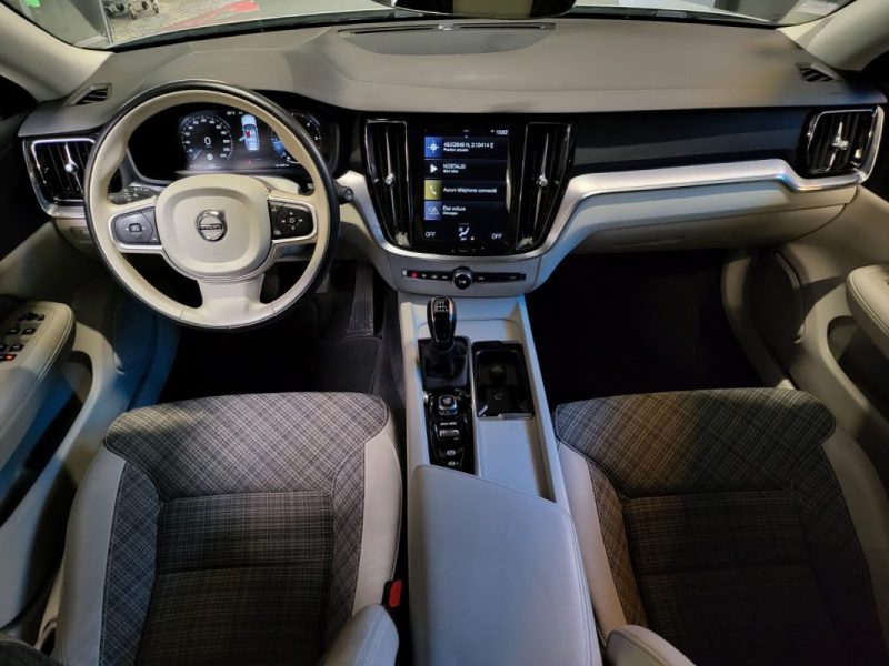VOLVO V60 D3 150ch /CAMERA /SIEGES ELECTRIQUES  A MEMOIRE /VIRTUAL COCKPIT /CARPLAY
