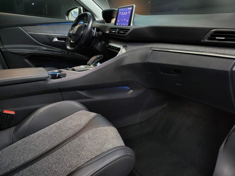 PEUGEOT 3008 1.6 BlueHDI Allure EAT6