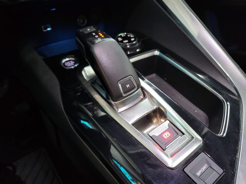 PEUGEOT 3008 1.6 BlueHDI Allure EAT6