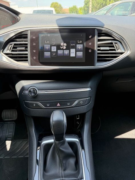 PEUGEOT 308 SW II 2015