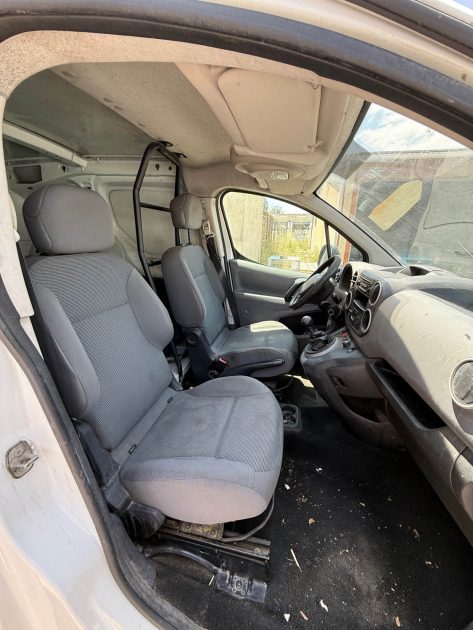 PEUGEOT PARTNER 2009