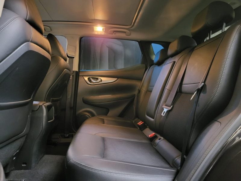 NISSAN QASHQAI  1.6 DIG 163ch TEKNA / TOIT PANORAMIQUE / CAMERA 360 / SUIVI COMPLET 