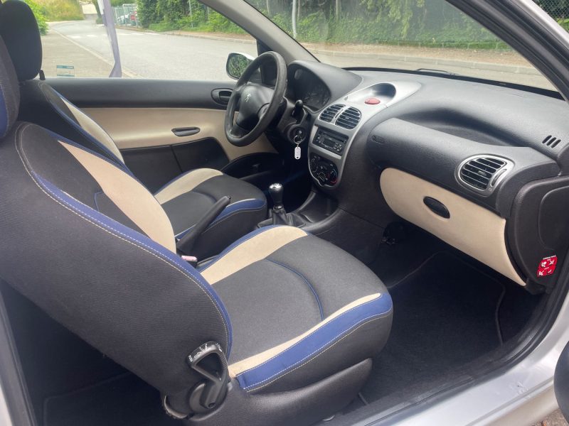 PEUGEOT 206 1.4HDI 70CV