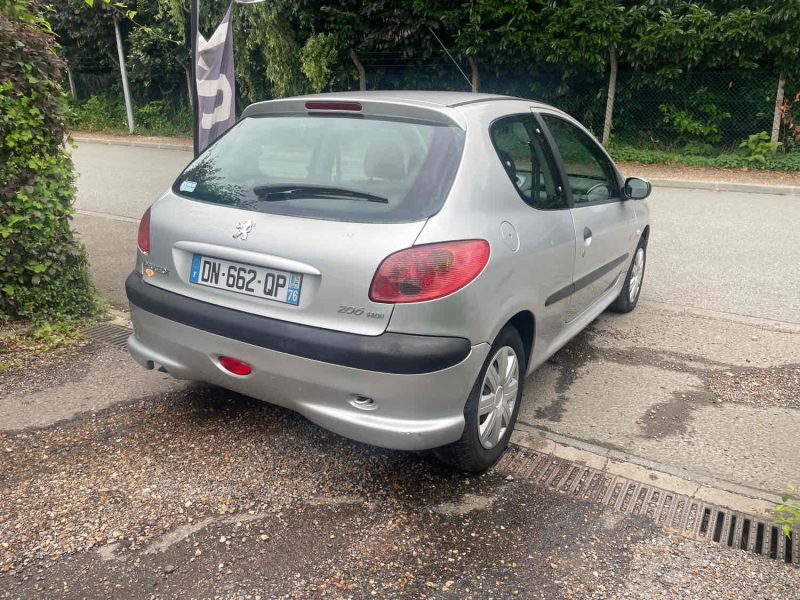 PEUGEOT 206 1.4HDI 70CV