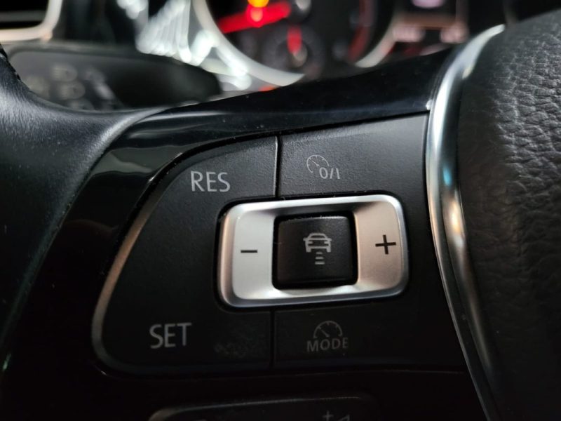 VOLKSWAGEN GOLF 1.2 TSI 105 cv BlueMotion Trendline BVM6