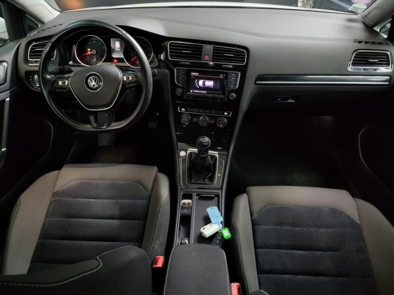 VOLKSWAGEN GOLF 1.2 TSI 105 cv BlueMotion Trendline BVM6