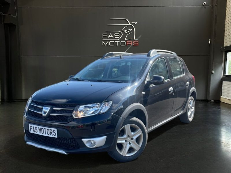 DACIA SANDERO 2015