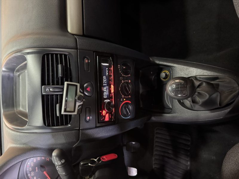 RENAULT 3 PKA 15D 2004