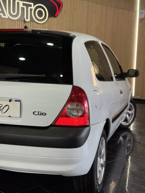 RENAULT 3 PKA 15D 2004