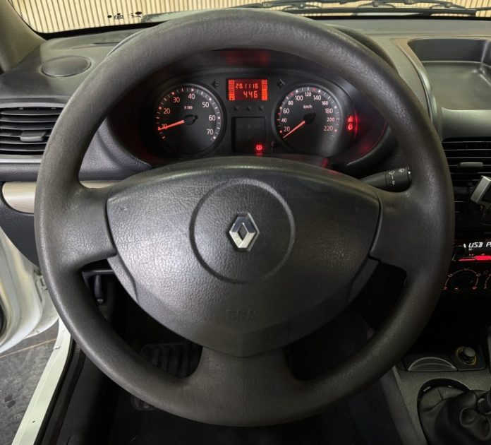 RENAULT 3 PKA 15D 2004