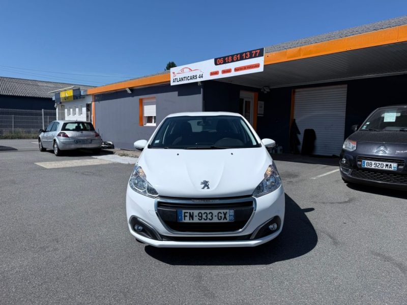 PEUGEOT 208 2020