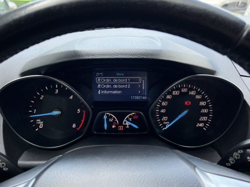 FORD KUGA II SPORT PLATINIUM 2.0 TDCI 150 Cv 4x2 ECRAN GPS KEYLESS REGULATEUR BVM6 CRIT AIR 2