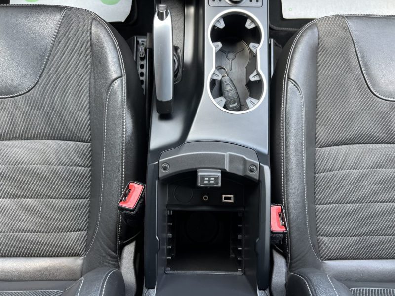 FORD KUGA II SPORT PLATINIUM 2.0 TDCI 150 Cv 4x2 ECRAN GPS KEYLESS REGULATEUR BVM6 CRIT AIR 2