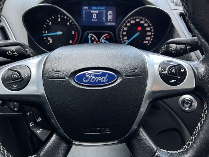 FORD KUGA II SPORT PLATINIUM 2.0 TDCI 150 Cv 4x2 ECRAN GPS KEYLESS REGULATEUR BVM6 CRIT AIR 2