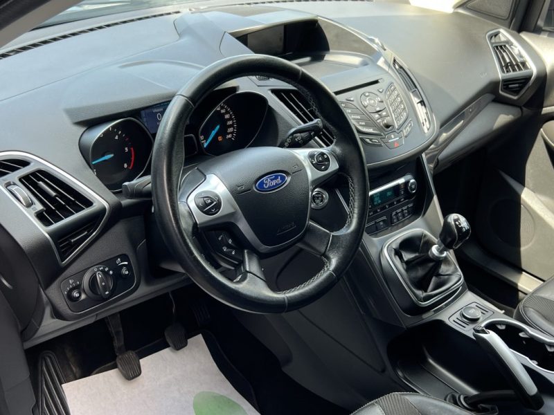 FORD KUGA II SPORT PLATINIUM 2.0 TDCI 150 Cv 4x2 ECRAN GPS KEYLESS REGULATEUR BVM6 CRIT AIR 2