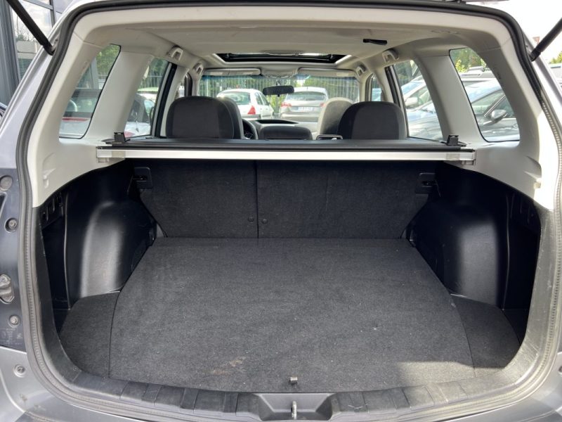 SUBARU FORESTER 3 III 2.0 150 Cv 4WD 4x4 BOITE AUTOMATIQUE / TOIT OUVRANT PANORAMIQUE GPS BLUETOOTH 