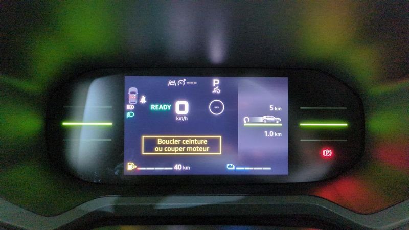 Dacia Duster Hybrid 140 4x2 extreme + pack techno +  city