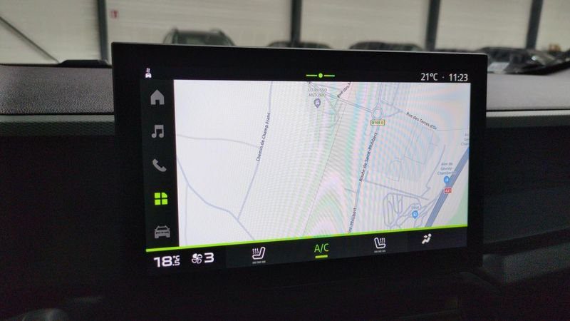 Dacia Duster Hybrid 140 4x2 extreme + pack techno +  city