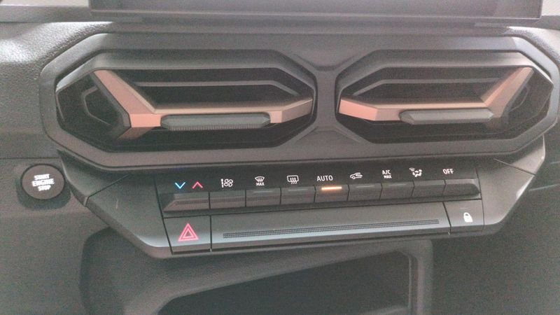 Dacia Duster Hybrid 140 4x2 extreme + pack techno +  city