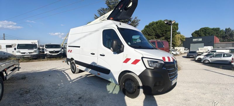 RENAULT MASTER 2.3 DCI 150CV NACELLE L2H2 2022
