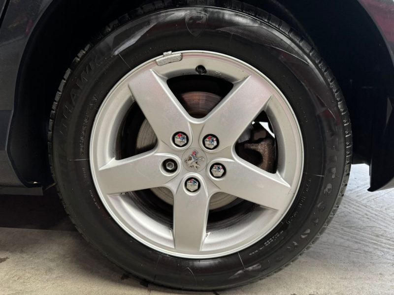 PEUGEOT 407 1.6 HDI 110 Premium 