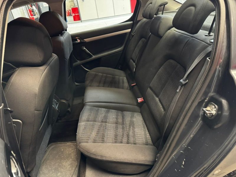 PEUGEOT 407 1.6 HDI 110 Premium 