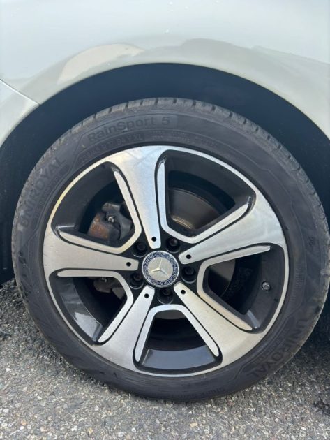 MERCEDES CLASSE B 220 CDI  Toit ouvrant /GPS/Caméra