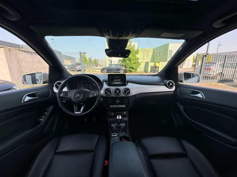 MERCEDES CLASSE B 220 CDI  Toit ouvrant /GPS/Caméra
