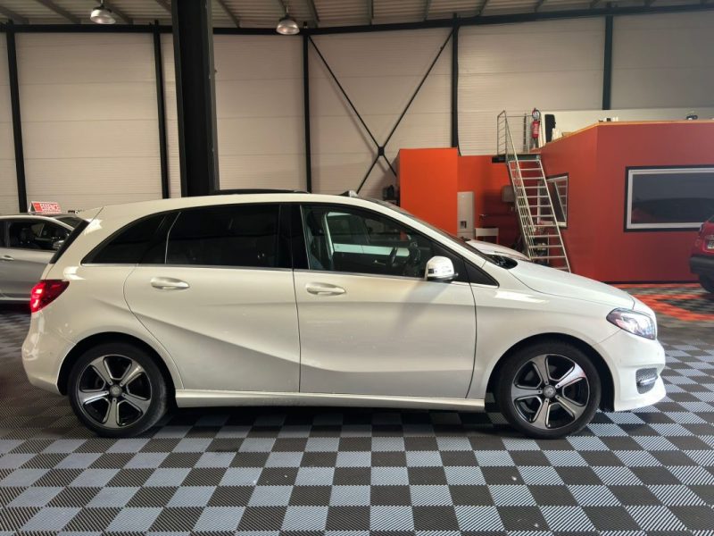 MERCEDES CLASSE B 220 CDI  Toit ouvrant /GPS/Caméra