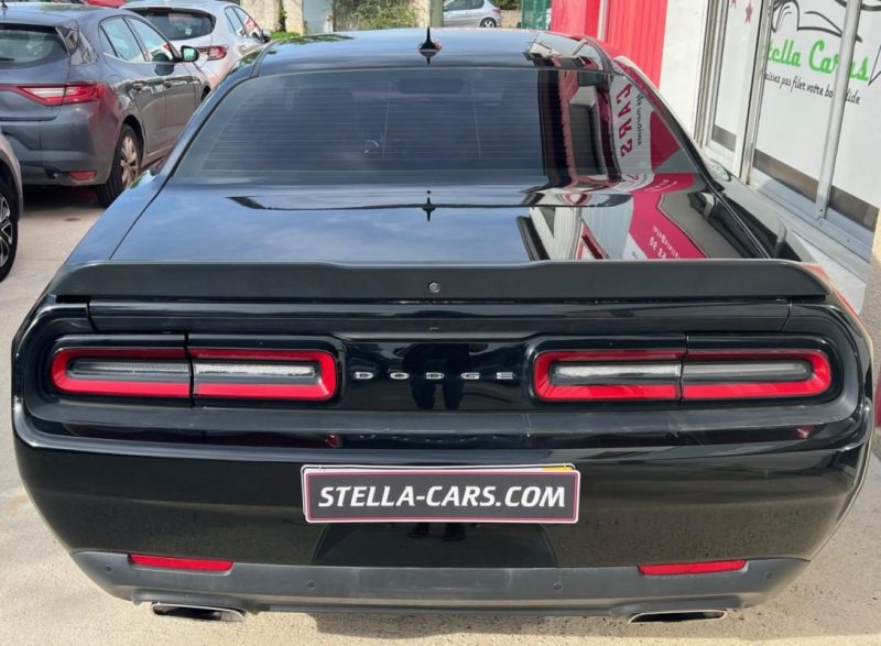 Dodge Challenger  6.4l V8 R/T SCAT PACK 485ch - Garantie 6 mois