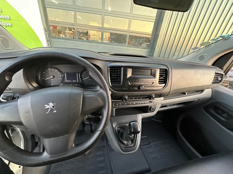 PEUGEOT EXPERT 2020
