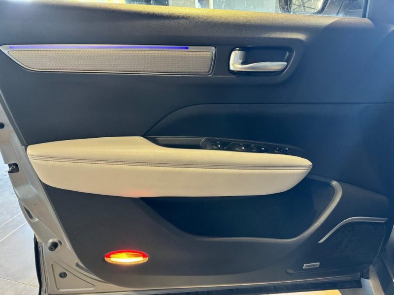 RENAULT  KOLEOS  2020