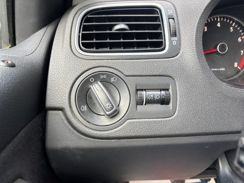 VOLKSWAGEN POLO 1.2i 60cv MATCH 