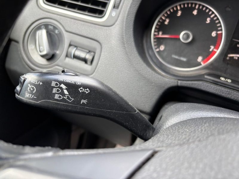 VOLKSWAGEN POLO 1.2i 60cv MATCH 