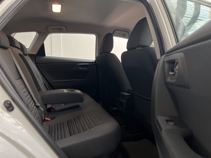 TOYOTA AURIS 1.8 VVT-i HSD CVT Hybride 136 CH