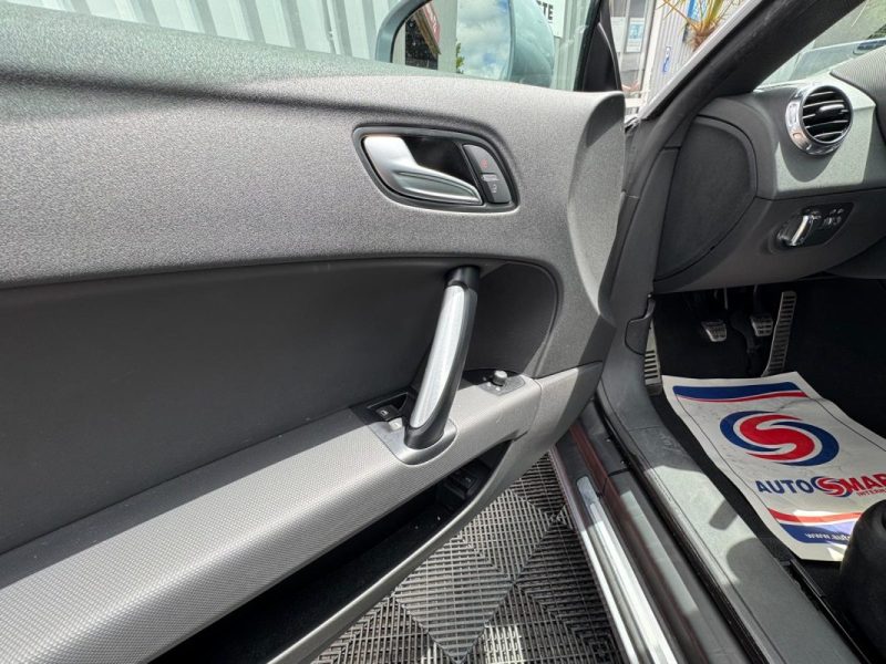 AUDI TT 2.0 TDI QUATTRO 170 CV  GARANTIE 12 MOIS