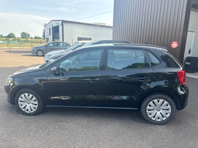 VOLKSWAGEN POLO 2011