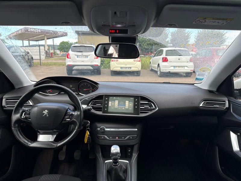 PEUGEOT 308 SW  2016