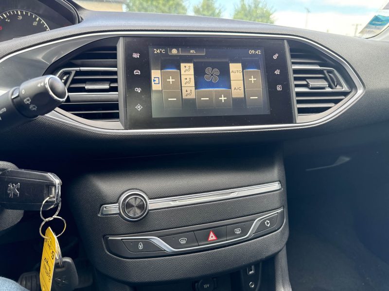 PEUGEOT 308 SW  2016