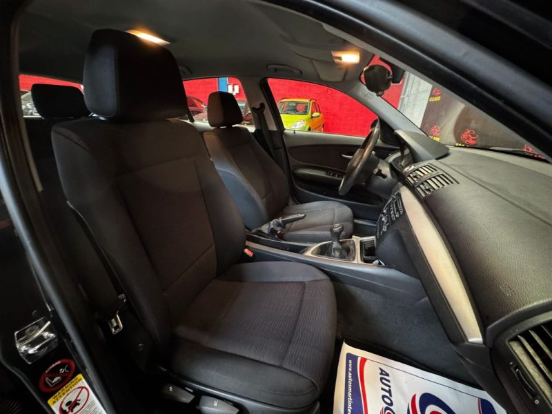 B.M.W. SERIE 1118D 143 PREMIERE