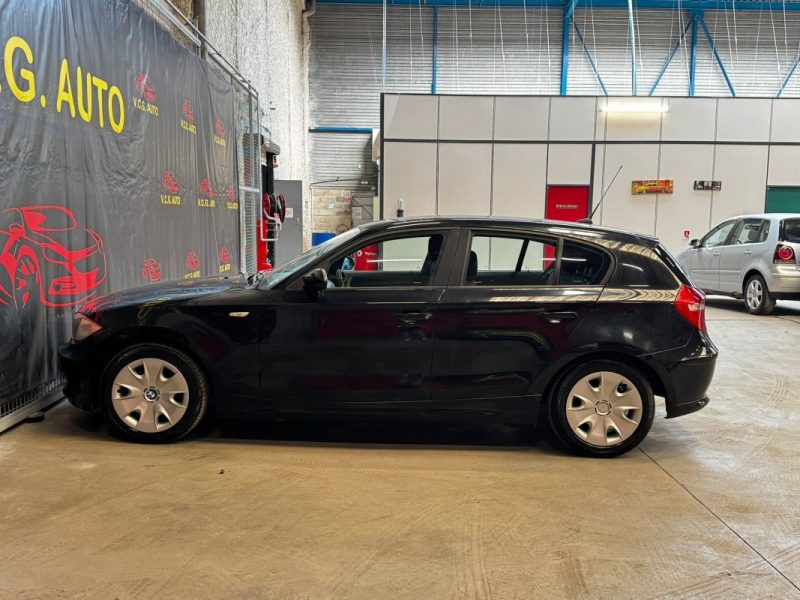 B.M.W. SERIE 1118D 143 PREMIERE