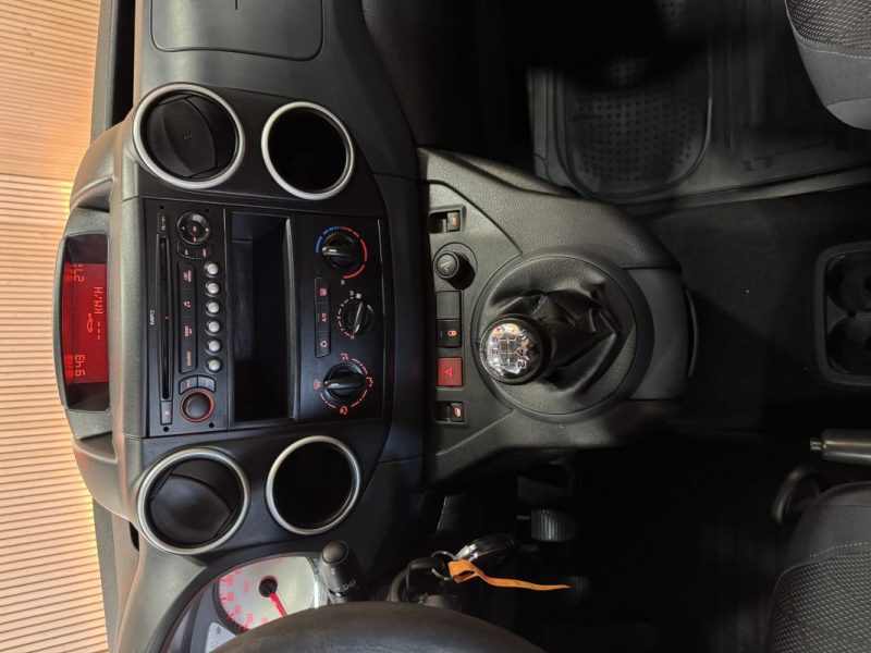 PEUGEOT PARTNER 2009