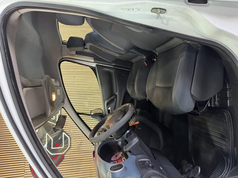 PEUGEOT PARTNER 2009