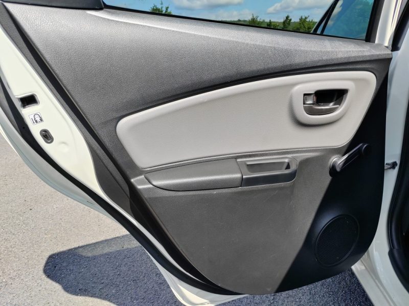 Toyota Yaris III Dynamic 1.3 100ch VVT-i - GARANTIE 12 mois