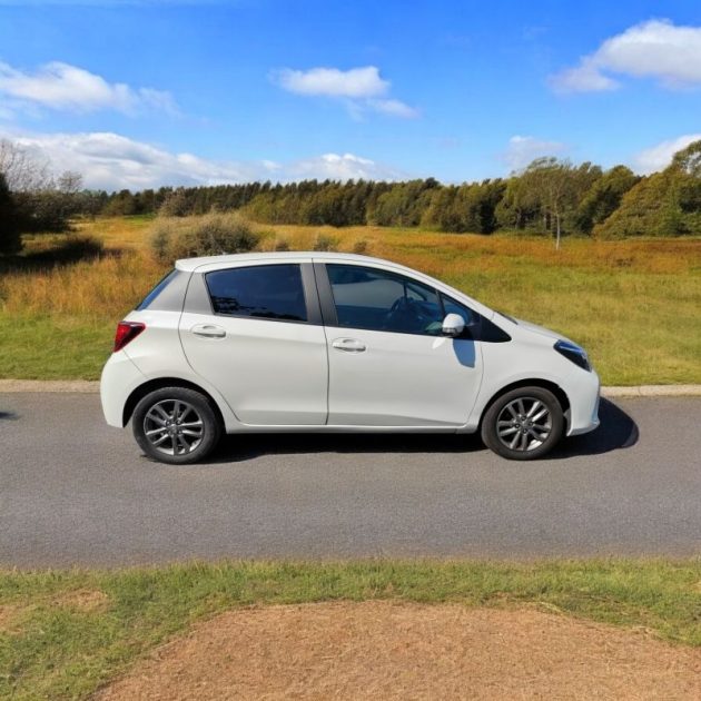 Toyota Yaris III Dynamic 1.3 100ch VVT-i - GARANTIE 12 mois