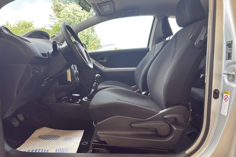 TOYOTA YARIS 1.4 D4D 90 Finition IN 3p BVM5