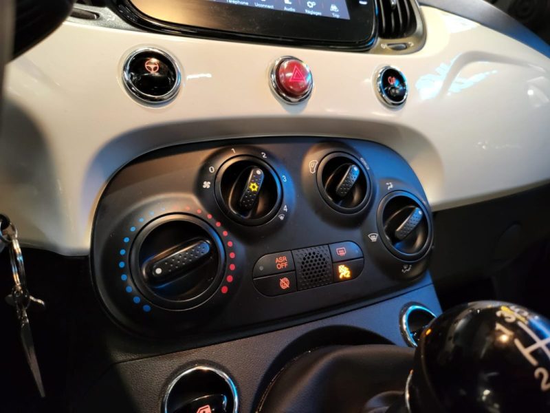 FIAT 500 1.0 70ch DolceVita / TOIT PANORAMIQUE + CUIR COMPLET + CARPLAY + PACK CITY